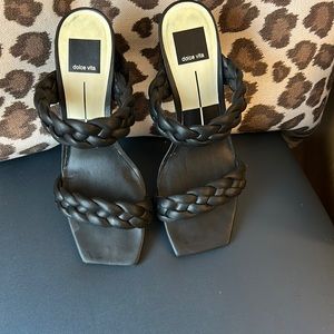 Dolce vita sandals